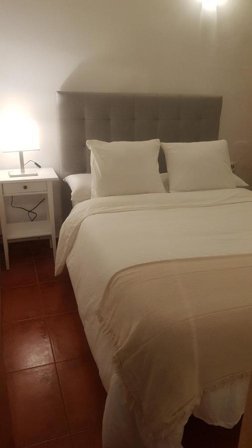 Sleepers Apto Nico L'Hospitalet de Llobregat Eksteriør bilde